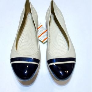 Crocs Flats Ballet Slip on NWT Size 10